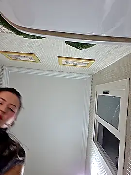 NeredaXxx online show from October 31, 7:15 pm