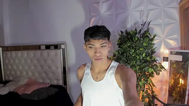 Snapshot of im_sebaslopez chatting on October 28, 11:25 am im sebaslopez online show from October 28, 11:25 am