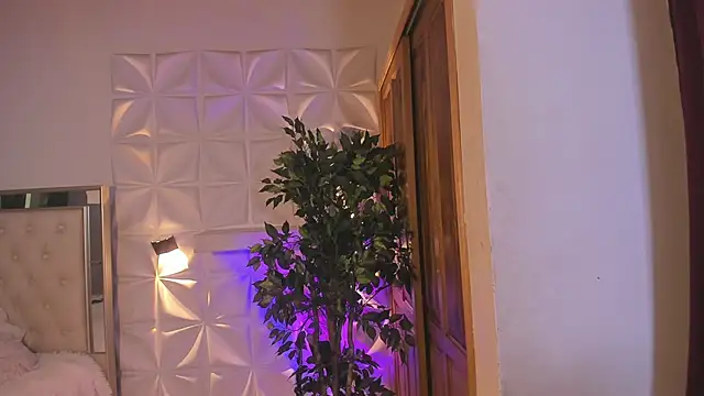 Snapshot of im_sebaslopez chatting on November 18, 11:37 pm im sebaslopez online show from November 18, 11:37 pm