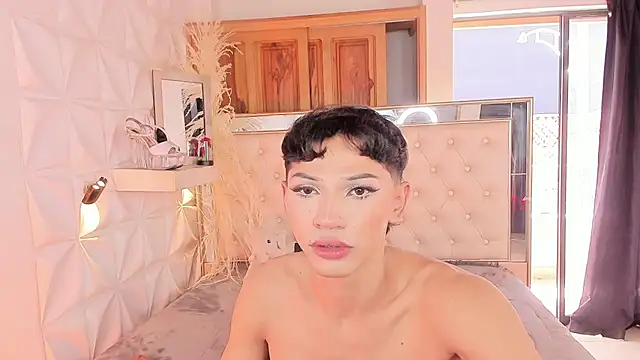 Snapshot of im_sebaslopez chatting on July 28, 6:20 pm im sebaslopez online show from July 28, 6:20 pm