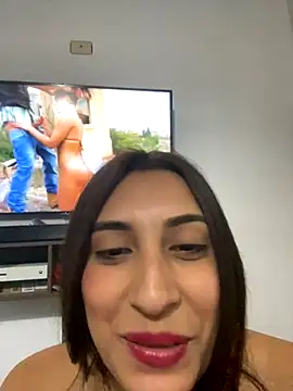 Snapshot of bigasssweet_2 chatting on December 8, 9:52 pm bigasssweet 2 online show from December 8, 9:52 pm