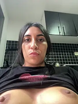 Snapshot of bigasssweet_2 chatting on March 21, 7:57 pm bigasssweet 2 online show from March 21, 7:57 pm