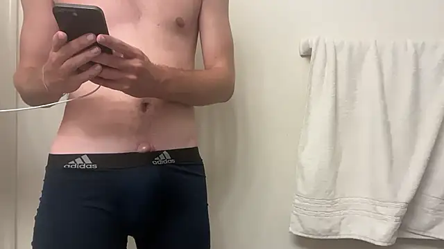 dylanwolf01 online show from June 28, 10:49 pm