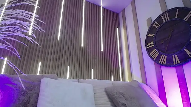 Noah Xitruxx online show from November 26, 1:12 pm