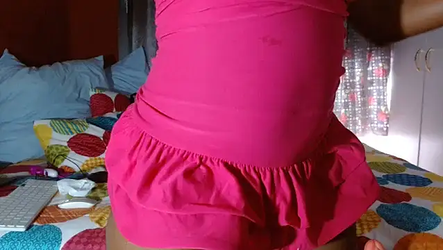 Snapshot of Wildblack22 chatting on January 5, 5:30 am Wildblack22 online show from January 5, 5:30 am