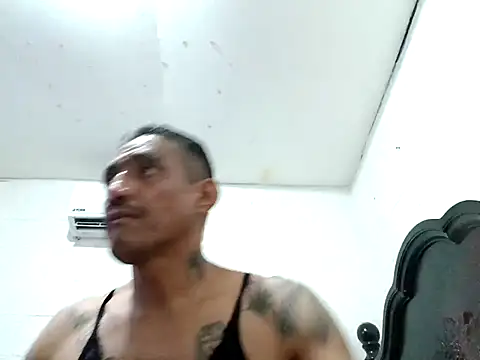 Snapshot of Innsaciable chatting on October 27, 6:39 am Innsaciable online show from October 27, 6:39 am