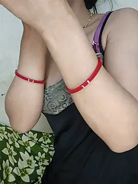 xpihu online show from June 25, 5:50 pm
