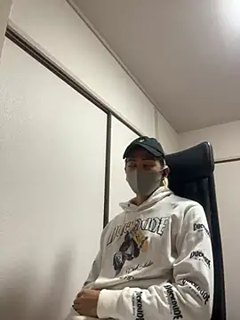 Snapshot of Manato_jp_1215 chatting on December 10, 9:12 am Manato jp 1215 online show from December 10, 9:12 am