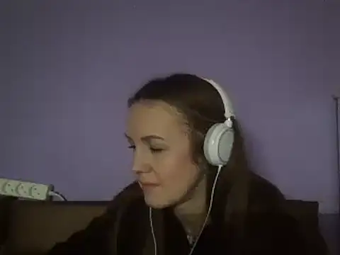 Milaniya261 online show from February 20, 4:07 am