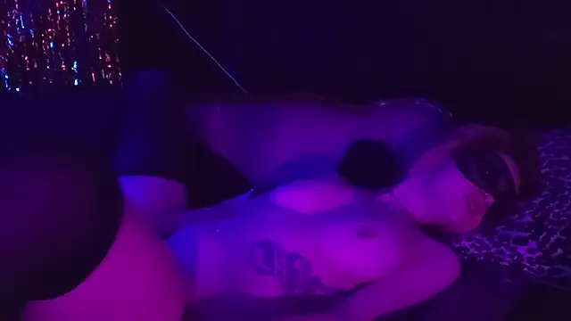 Snapshot of anonymouszN chatting on December 25, 1:31 am anonymouszN online show from December 25, 1:31 am