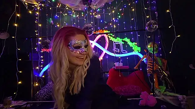 anonymouszN online show from January 18, 8:34 pm