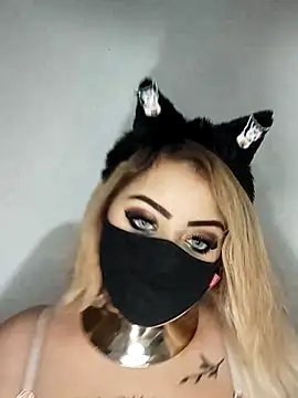 Snapshot of Farawla_elgmda chatting on January 14, 8:47 pm Farawla elgmda online show from January 14, 8:47 pm