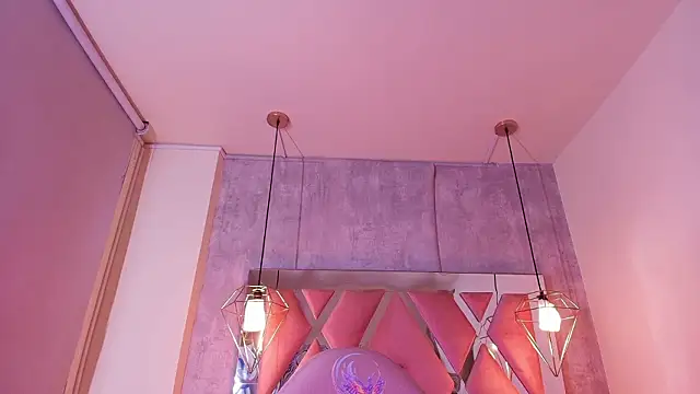 Vick daves  online show from March 8, 11:25 am