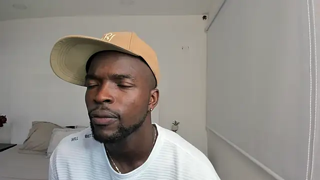 Dylan Taylor online show from February 23, 3:24 am