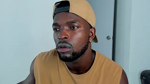 Dylan Taylor online show from October 29, 3:53 am