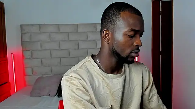 Dylan Taylor online show from January 13, 11:59 am