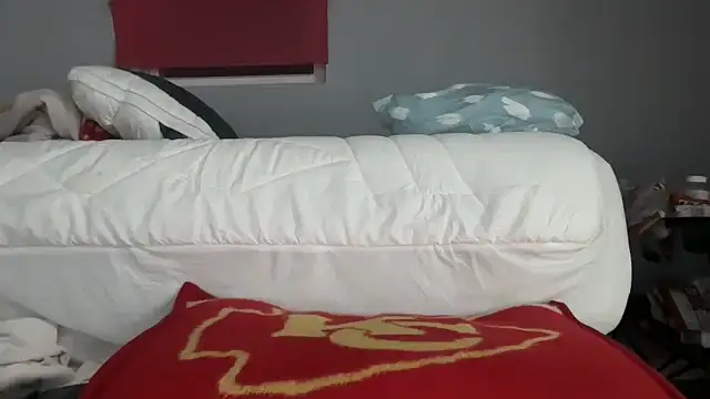 Snapshot of skarfosbabes69 chatting on October 20, 4:02 am skarfosbabes69 online show from October 20, 4:02 am