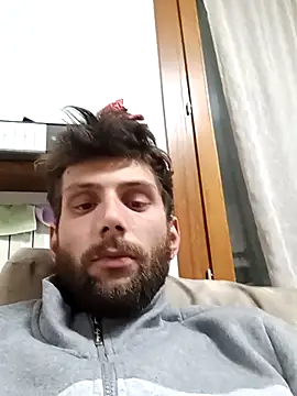 Snapshot of dariodario chatting on December 3, 12:47 pm dariodario online show from December 3, 12:47 pm