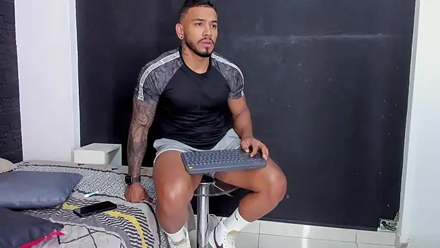 bruno miller  online show from September 23, 9:18 pm