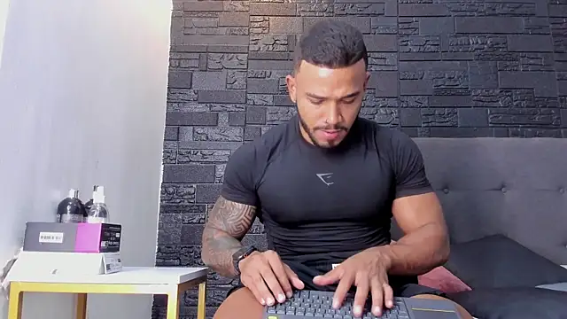 bruno miller  online show from October 20, 9:37 pm