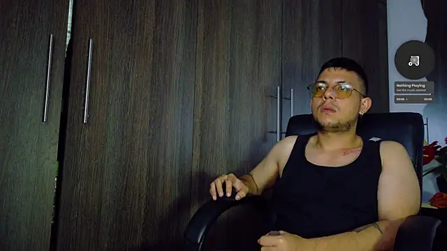 Nymphobuddies online show from February 15, 7:06 am