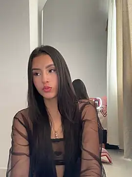  AmberSmithh online show from January 7, 4:27 pm