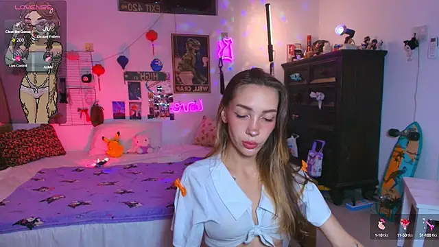 Snapshot of sweed_angel chatting on September 16, 3:40 am sweed angel online show from September 16, 3:40 am