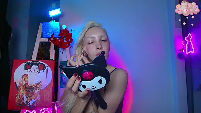 sweed angel online show from May 4, 5:36 am