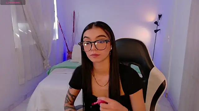 AnabelWolf online show from January 6, 3:16 pm