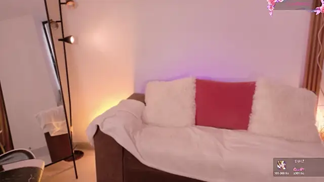 AnabelWolf online show from July 30, 7:46 pm