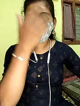 Tamil Shalini Lustyy online show from January 21, 2:15 pm