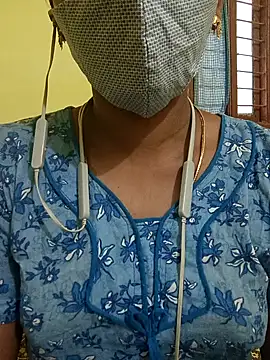 Tamil Shalini Lustyy online show from February 4, 12:55 pm