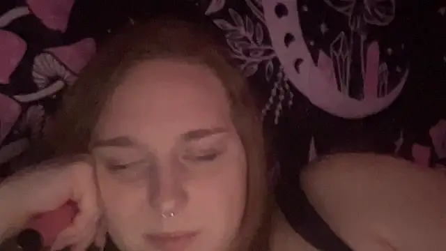 Snapshot of thickgingergoddess chatting on January 20, 7:36 am thickgingergoddess online show from January 20, 7:36 am