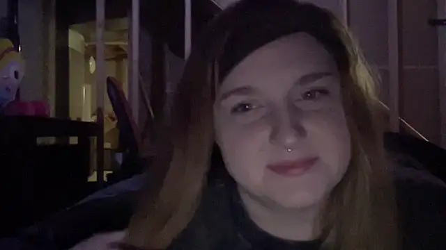 Snapshot of thickgingergoddess chatting on January 31, 10:31 pm thickgingergoddess online show from January 31, 10:31 pm