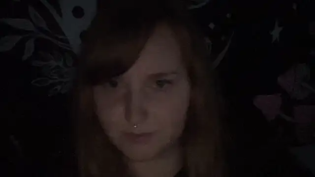Snapshot of thickgingergoddess chatting on February 9, 2:49 am thickgingergoddess online show from February 9, 2:49 am