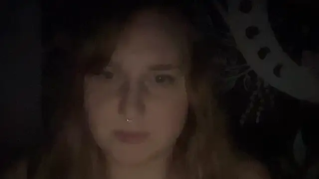 Snapshot of thickgingergoddess chatting on February 11, 4:55 am thickgingergoddess online show from February 11, 4:55 am