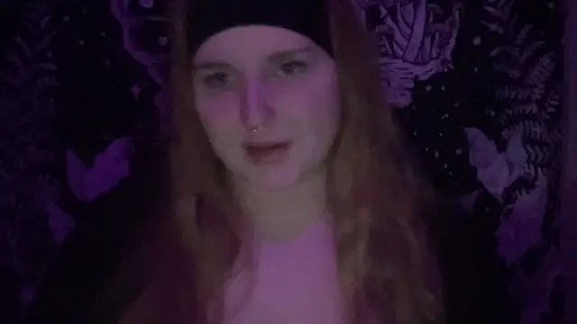 Snapshot of thickgingergoddess chatting on February 19, 11:57 pm thickgingergoddess online show from February 19, 11:57 pm