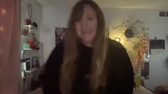 Snapshot of thickgingergoddess chatting on February 25, 10:07 pm thickgingergoddess online show from February 25, 10:07 pm