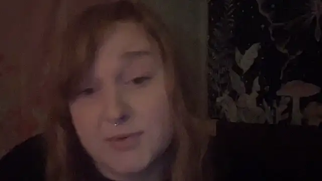 Snapshot of thickgingergoddess chatting on March 15, 10:00 pm thickgingergoddess online show from March 15, 10:00 pm