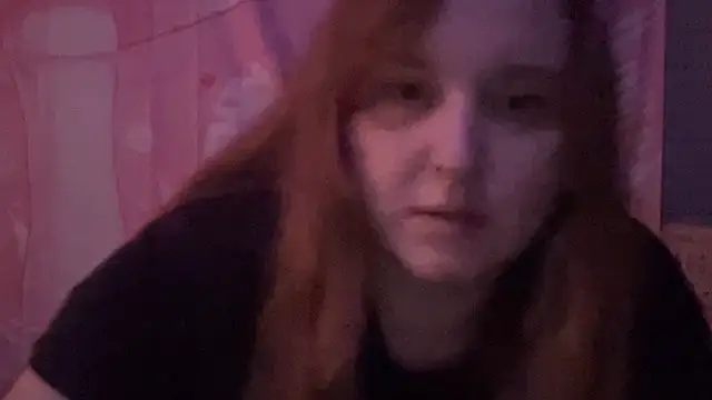 Snapshot of thickgingergoddess chatting on March 21, 9:34 pm thickgingergoddess online show from March 21, 9:34 pm