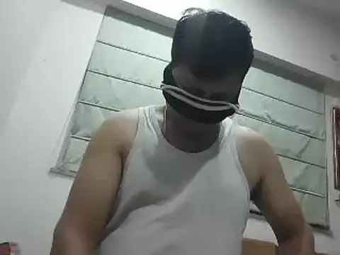 Snapshot of samee00721 chatting on December 26, 6:22 pm samee00721 online show from December 26, 6:22 pm