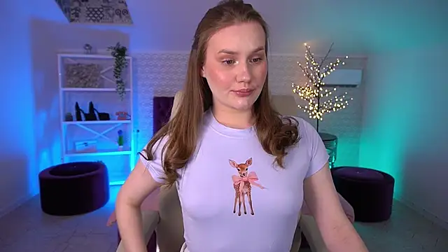 Snapshot of FoxyyKate chatting on May 26, 9:44 pm FoxyyKate online show from May 26, 9:44 pm