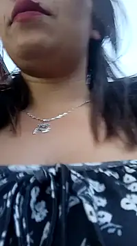 Snapshot of LIZ-06_ chatting on February 17, 11:09 pm LIZ-06 online show from February 17, 11:09 pm