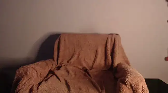 Snapshot of natgirlnatural chatting on December 14, 9:02 pm natgirlnatural online show from December 14, 9:02 pm