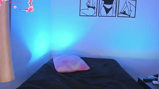 777AylinZ online show from December 4, 10:35 am