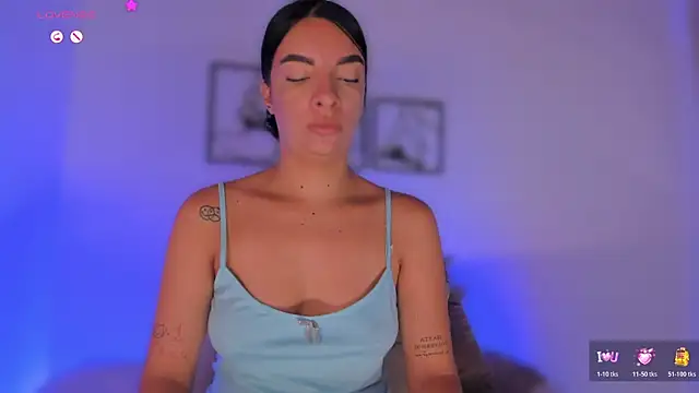 777AylinZ online show from June 25, 11:37 am