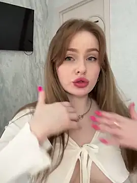 Snapshot of CaseyCumFace chatting on January 22, 10:48 pm CaseyCumFace online show from January 22, 10:48 pm