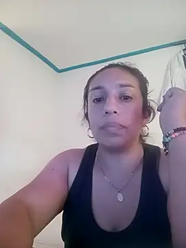 yaz guzman online show from September 22, 8:55 pm