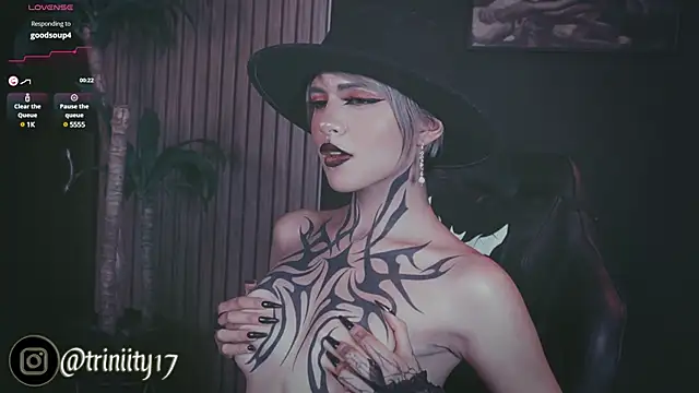 Snapshot of Trinity___s chatting on February 7, 8:10 pm Trinity s online show from February 7, 8:10 pm