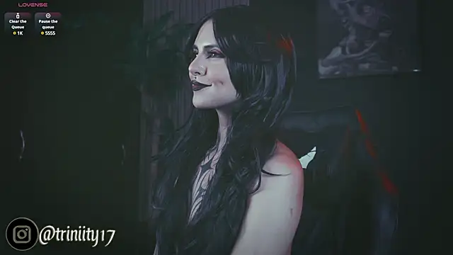 Snapshot of Trinity___s chatting on February 12, 3:51 am Trinity s online show from February 12, 3:51 am